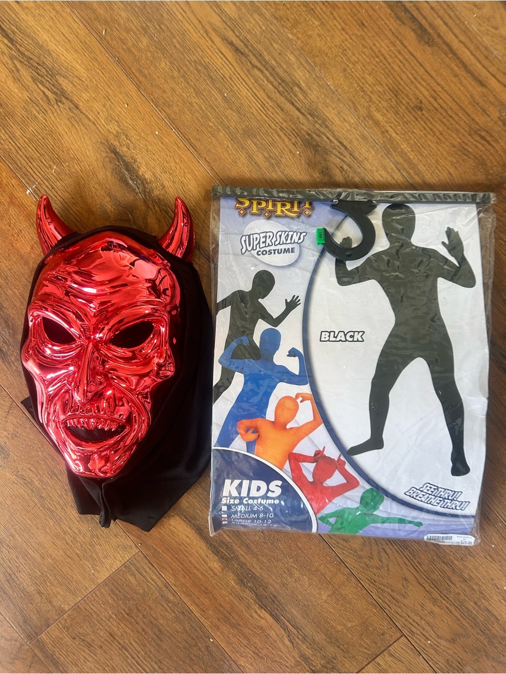 Superskin Costume & Devils mask L (10/12)